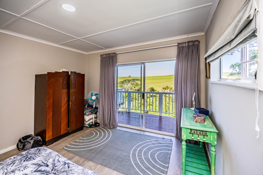 4 Bedroom Property for Sale in Cosy Corner Eastern Cape